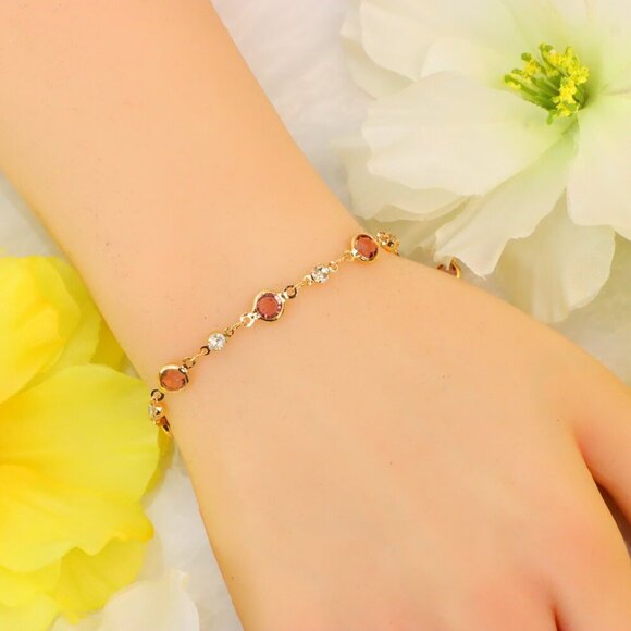 Minimalist Bracelet, Sleek & Modern Design, Women’s Fashion, YC110447-B - Picture 5 of 10